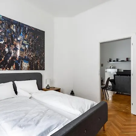 Apartment Your 3bdrm Close To The Buda Castle Budapest