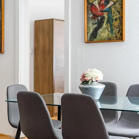 Apartment Your 3bdrm Close To The Buda Castle *