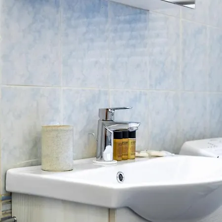 Apartment Your 3bdrm Close To The Buda Castle