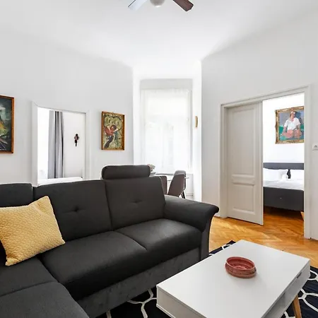 Your 3bdrm Close To The Buda Castle * Budapest