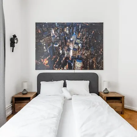 Apartment Your 3bdrm Close To The Buda Castle *